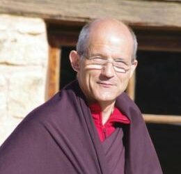 14-15 Giugno “Valutare l’addestramento della mente”  con Lama Trinley Dorje